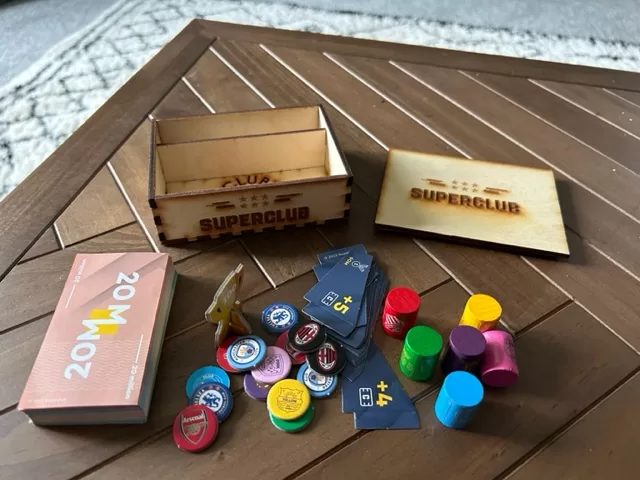 Superclub token box